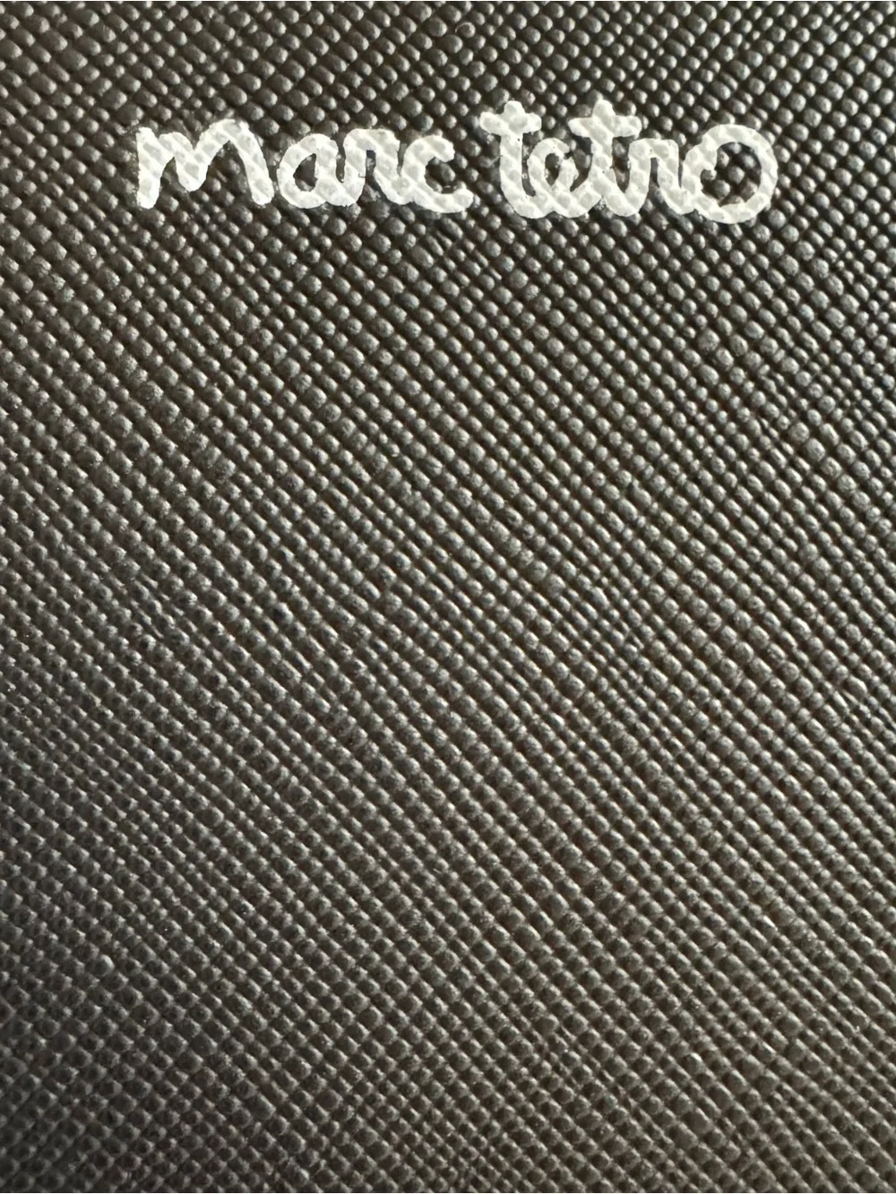 Marc Tetro Dog Group Zip Around Wallet NWOT Black Multi Dog Lovers
